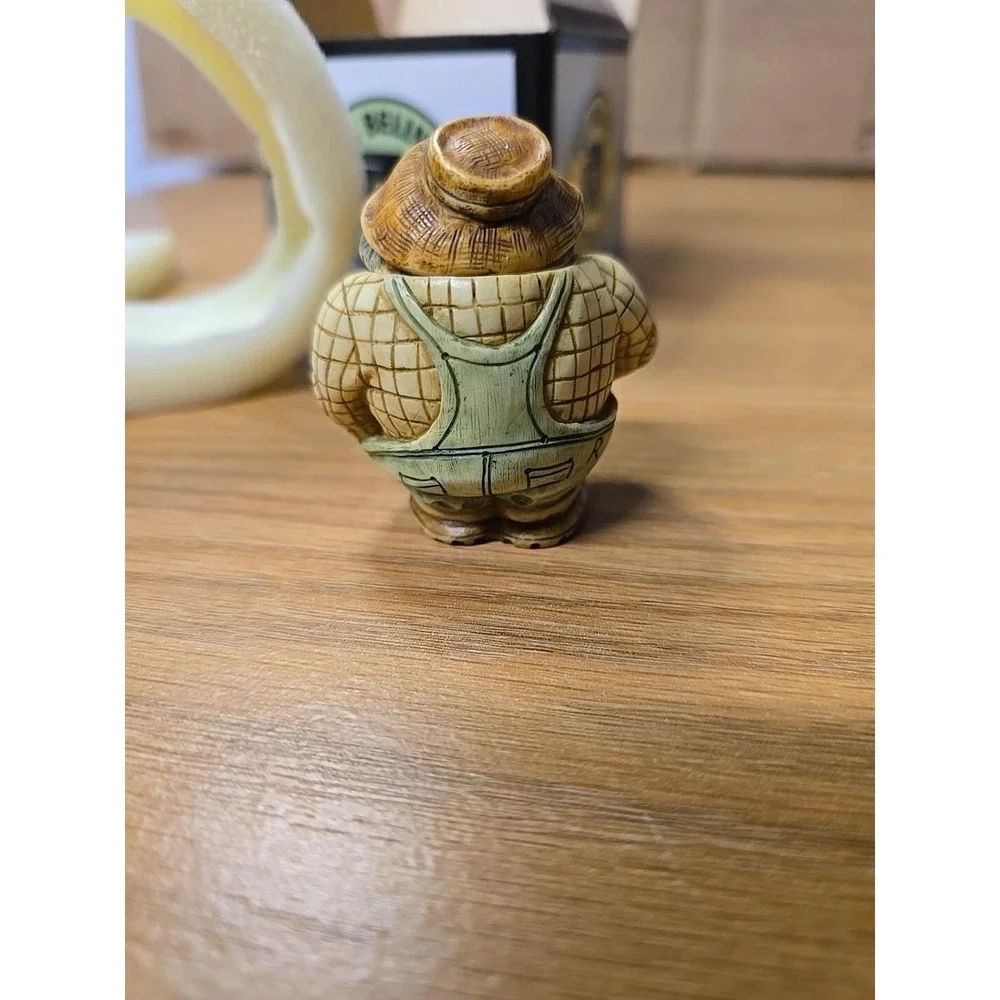 Harmony Kingdom Ball Pot Bellys 'Cow Keeper' #PBPFA Farmer Retired